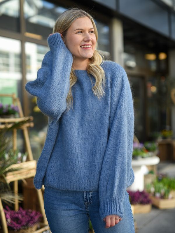 Marita Longsleeve