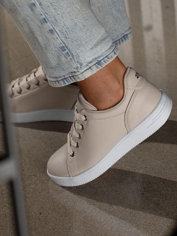 Gorbio Low