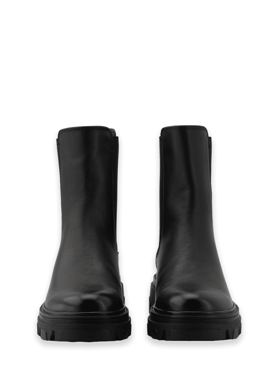 Cleo Chelsea Leather